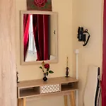 Chrispa's House Apartment